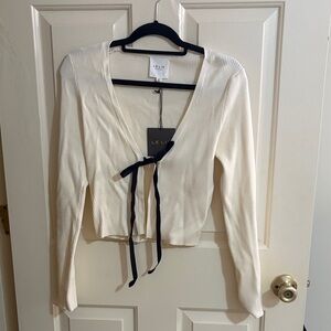 Le Lis Cream Contrast Ribbon Tie Knit Cardigan Size Medium